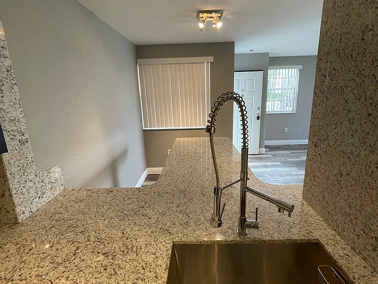2831 N Oakland Forest Dr #101 — Photo 74