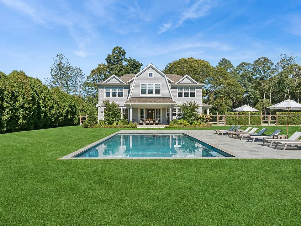 165 Oneck Ln