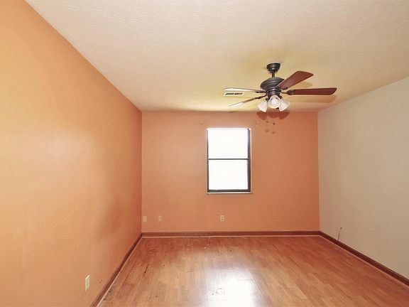 4th image of 2915 La Villas Dr APT 701
