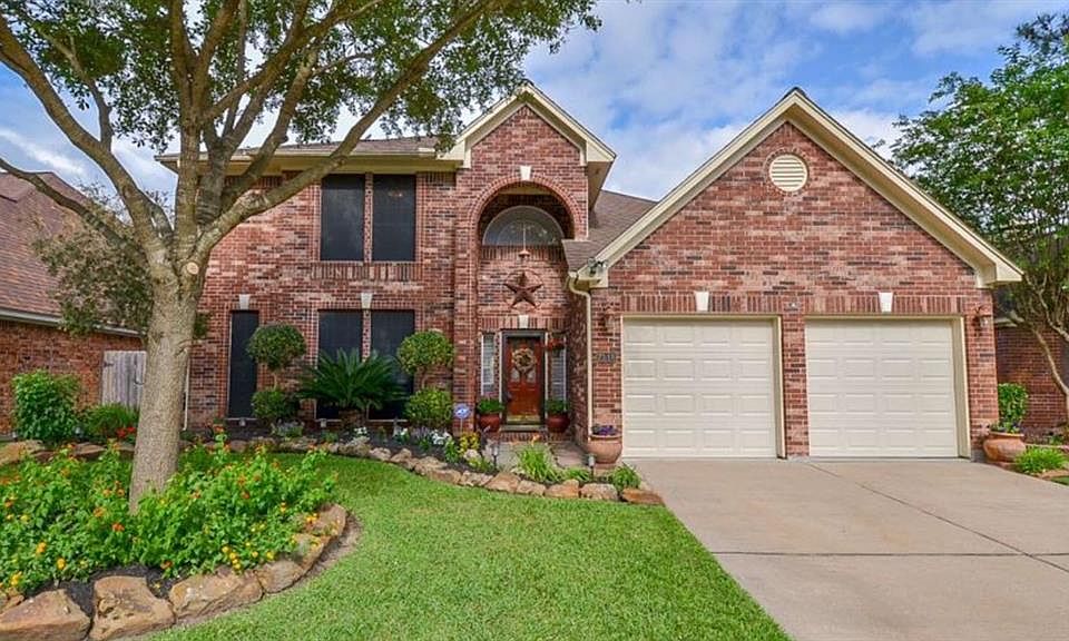 1st image of 7518 Basswood Forest Ct