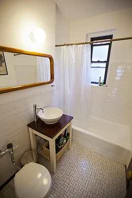 Sold by Owner | media 9