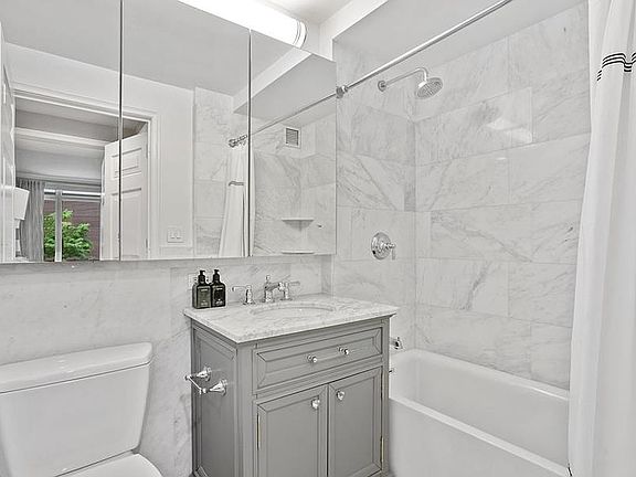 5th image of 205 E 85th St APT 3E