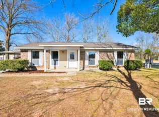 83 Fincher Ln, Loxley, AL 36551