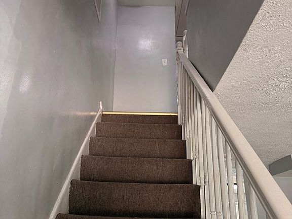 5th image of 7831 Charlesmont Rd