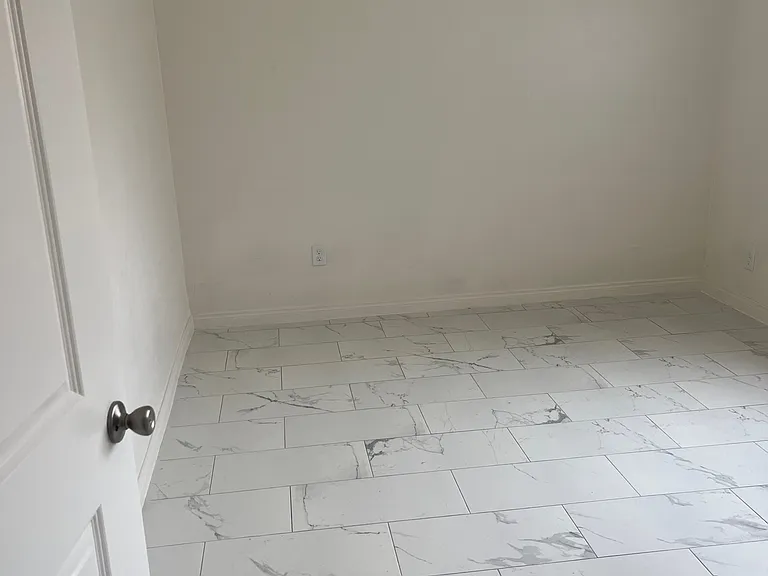 8661 Lake Murray Blvd #5 — Photo 11