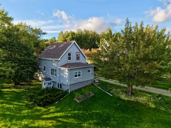 47 Old Victoria Rd, Pt Hastings, NS B9A 1L2
