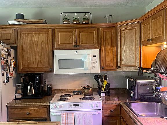 2 floor- kitchen