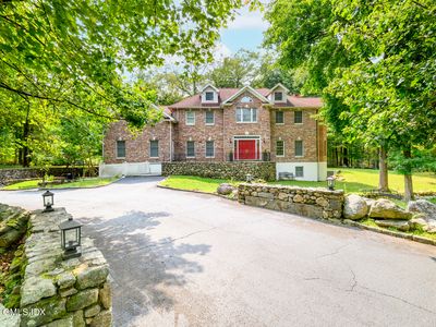 185 Interlaken Rd, Stamford, CT, 06903