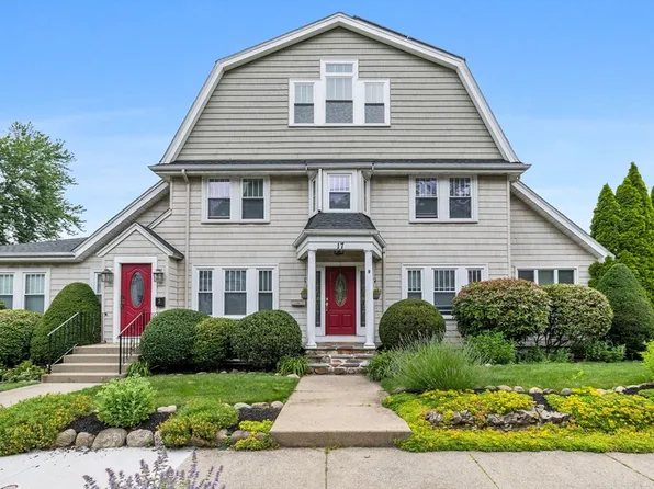 17 Woburn St, Medford, MA 02155
