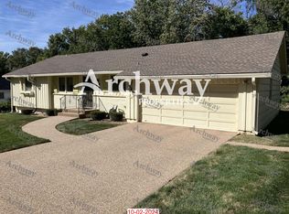 6022 W 85th Ter, Overland Park, KS 66207