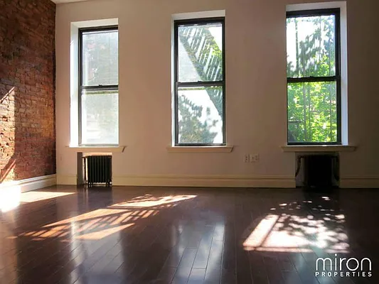 Rented by Miron Properties | media 3