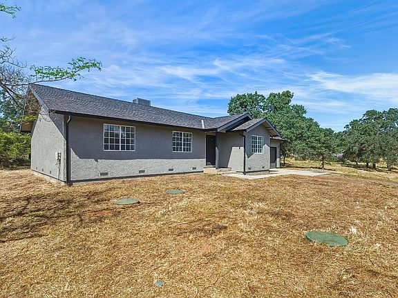 3rd image of 7944 Sparrowk Rd