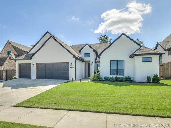 11409 S Nandina Pl, Jenks, OK 74037