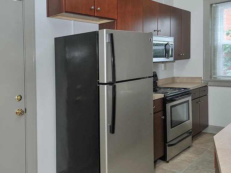 409 W Bloom St #11 — Photo 20