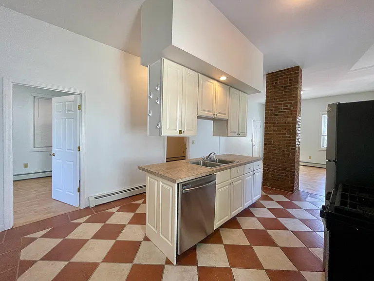 59 Hope St #1 — Photo 6