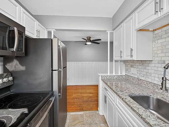 3rd image of 6402 Montgomery Rd #3