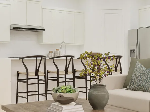 Larwood Plan, David Estates : Woodbridge Collection