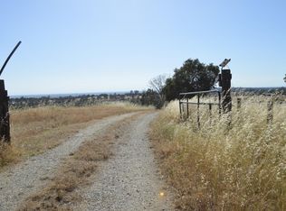 N 22 Cricket Ln, Oroville, CA 95966