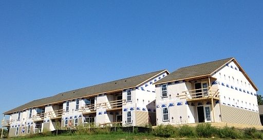 2nd image of 3330 Quarry Ridge Dr