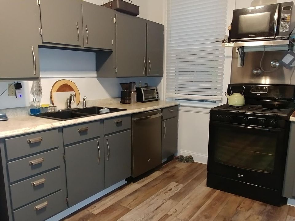 1st image of 2342 Flora St #1