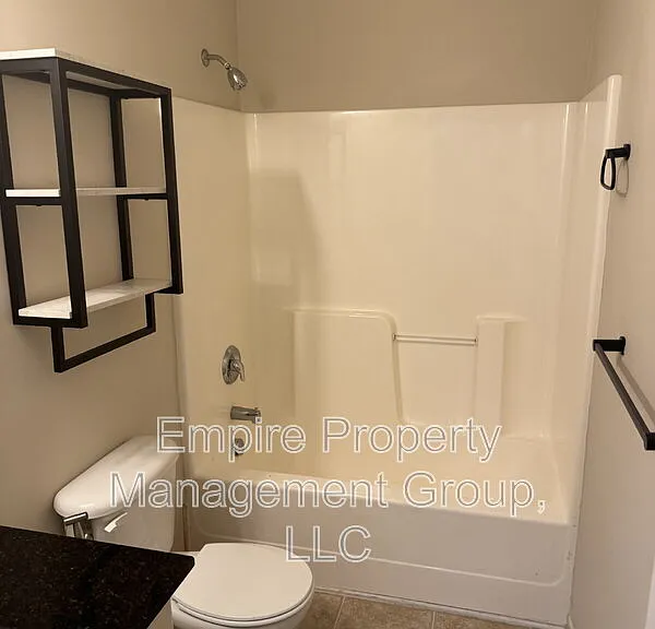 209 Sunday Silence Ln — Photo 13