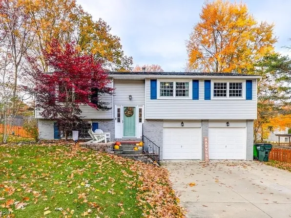 4004 Baumberger Rd, Stow, OH 44224