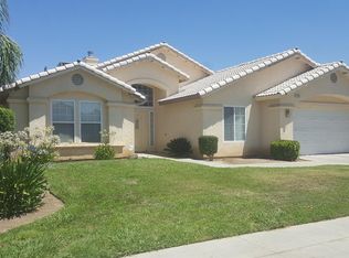 2291 Riverview Dr, Madera, CA 93637