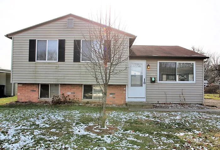 1393 Mithoff St photo 1