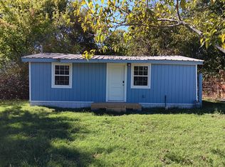 705 Cedar St, Commerce, TX 75428