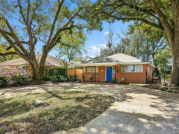 3rd image of 10520 Bolivar St