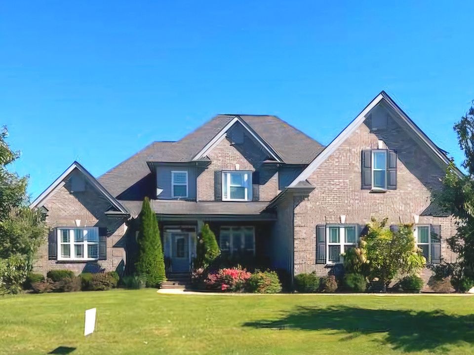 2nd image of 3324 Clovercroft Dr