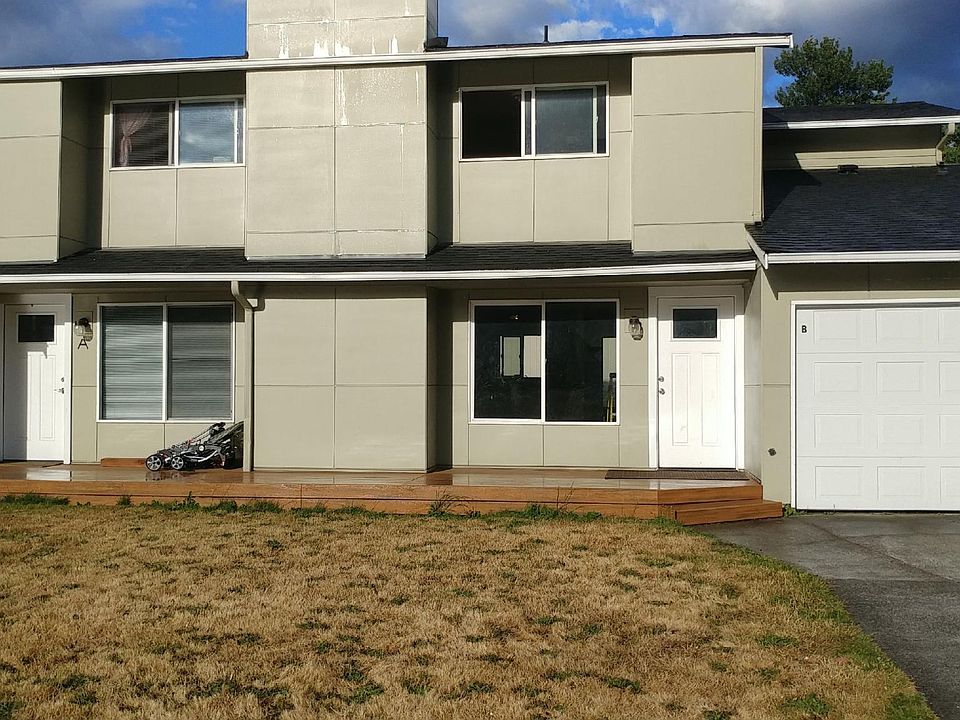 1st image of 2002 C St SE #B