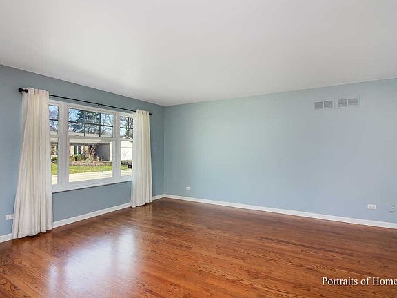 3rd image of 5S764 Malibu Ln