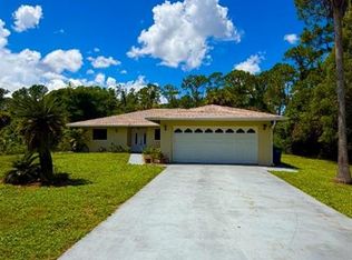 111 Wellington Ave, Lehigh Acres, FL 33936