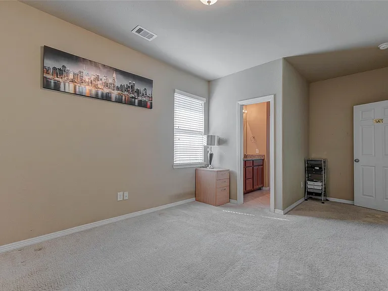 27810 Yorkshire Brook Ln — Photo 32