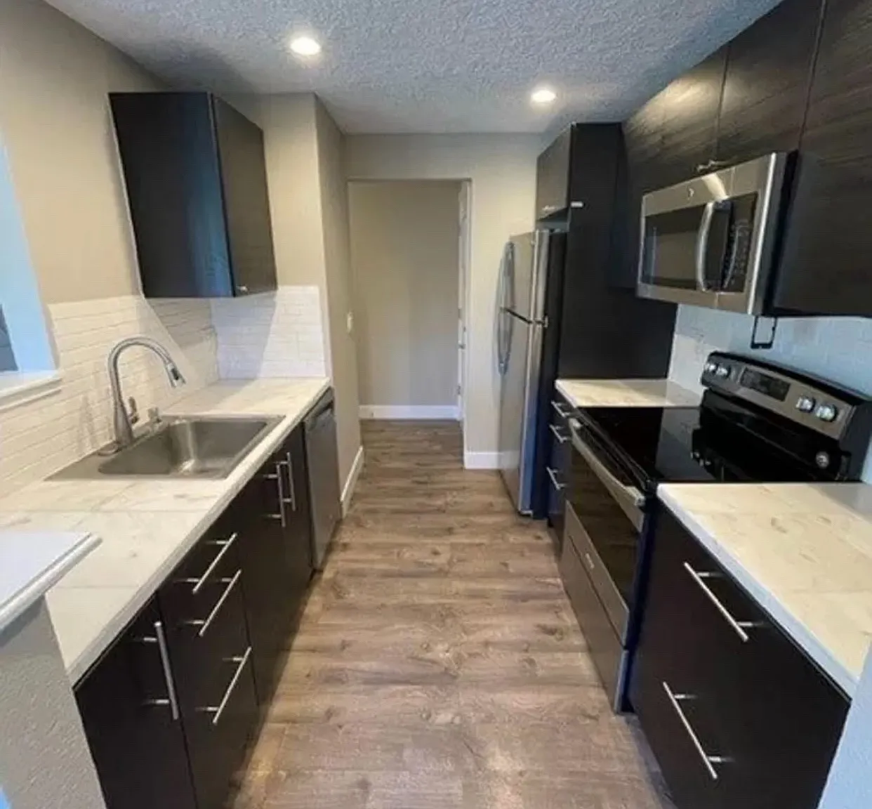 2 bed, 802 sqft, $1,850 — Photo 1