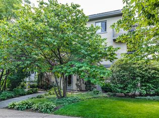 1314 Main St APT 1A, Evanston, IL 60202
