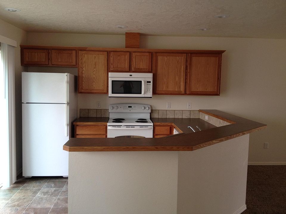 2nd image of 1709 Checola St