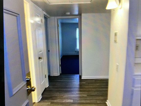 3rd image of 937 W Heritage Ct APT 203