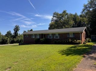 36 Nesbitt Dr, Inman, SC 29349