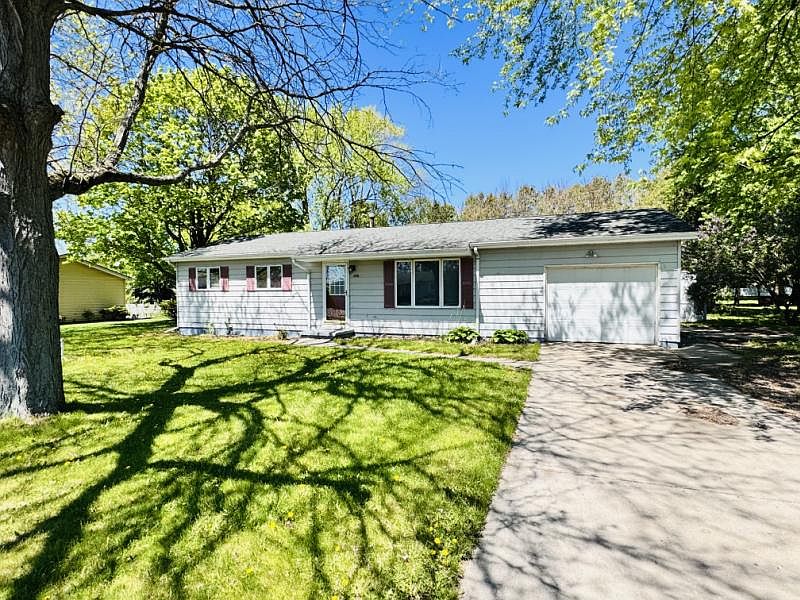 1st image of 5190 Park Dr