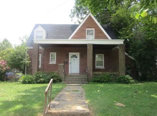 322 Center St, Berea, KY 40403