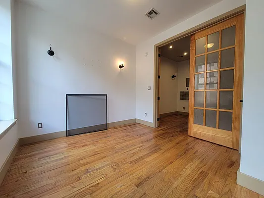 Rented by Doorway NYC, LLC | media 15