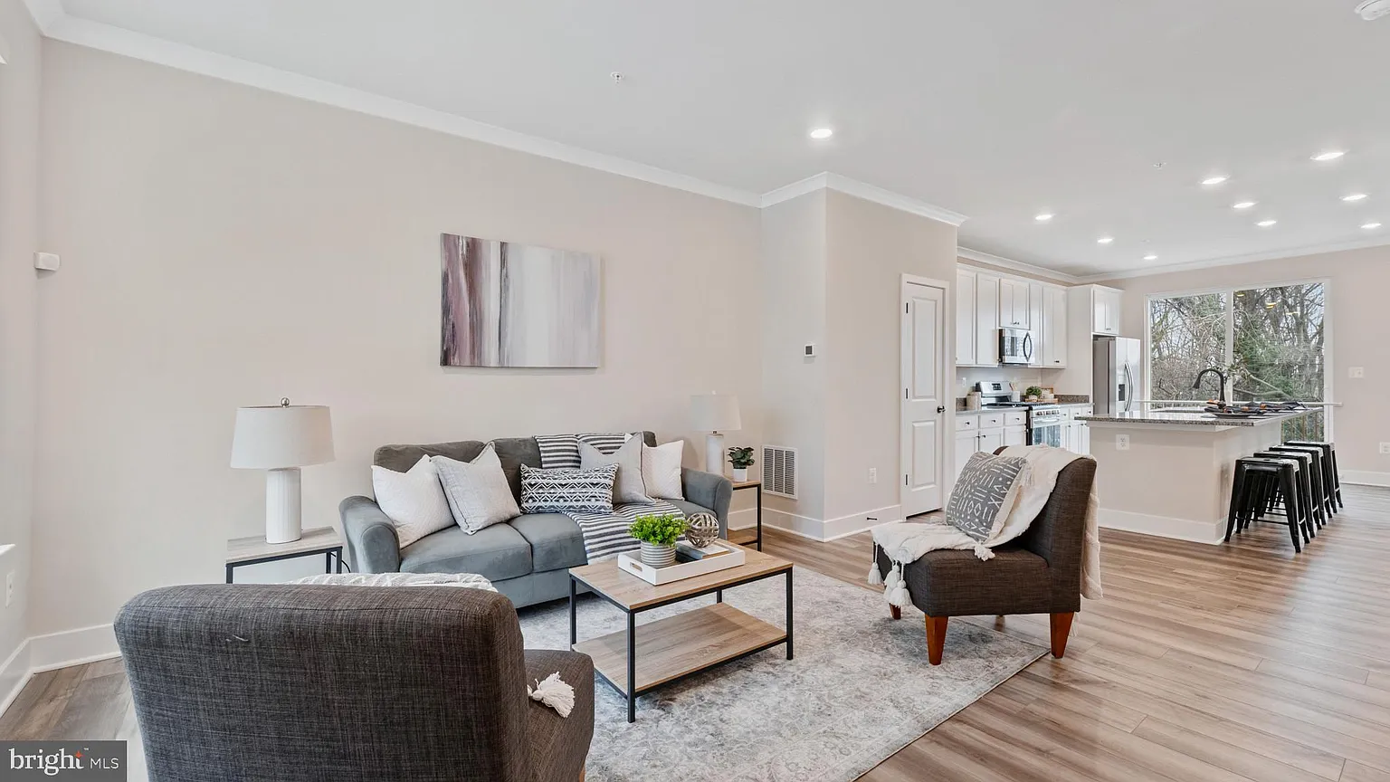 1603 Roland Heights Ave photo 1