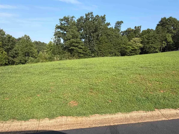 136 Heartleaf Way, Chesnee, SC 29323
