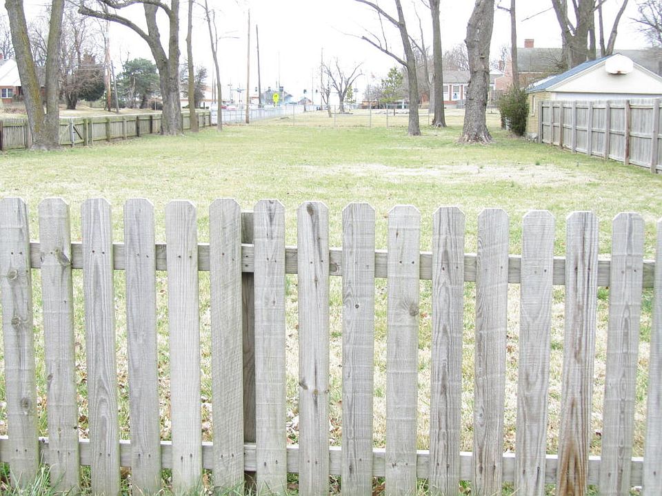 2nd image of 1757 S Kimbrough Ave