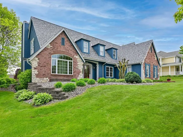 N53W16585 Prairie Dawn, Menomonee Falls, WI 53051