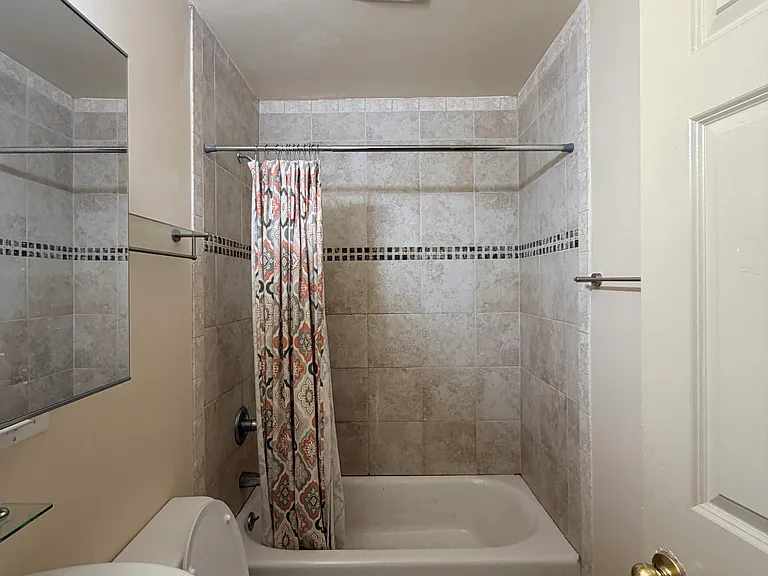 533 Chapel St #3 — Photo 10