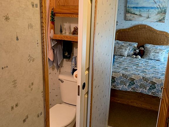 5th image of 290 Galaxy Ln #143
