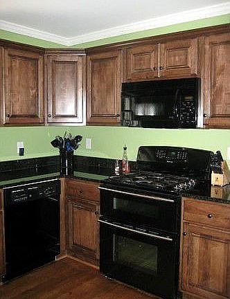 Renovated Kitchen - 3 ovens